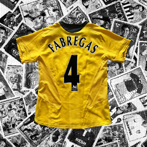 Arsenal 2005-06 AWAY w/Fabregas Nameset